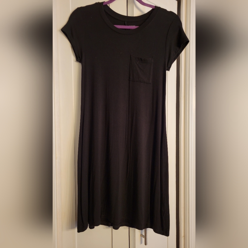 Market & Spruce Black Short Sleeve Swing Dress